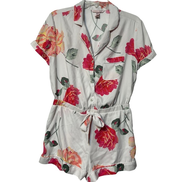 Victoria's Secret satin Floral romper - Picture 5 of 5